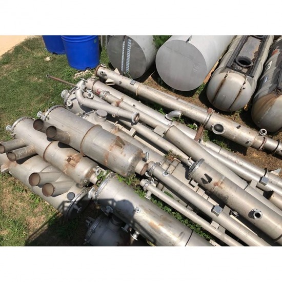 รับซื้อขาย-ถัง อุตสาหกรรม ทุกชนิด - บริษัท รวมเศษชลบุรี 83 จำกัด - ถังเหล็ก  ถังน้ำมัน  ถังสแตนเลส  ถังชลบุรี  ถังใหญ่ 